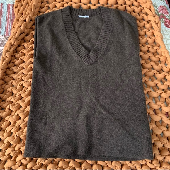 LOFT Angora/Cashmere Blend Sweater Vest - Picture 2 of 8